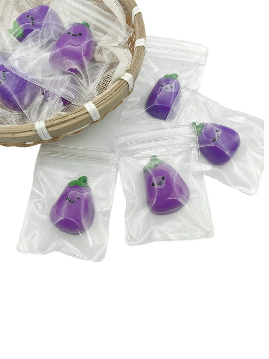 【Tiny Squeeze Bubs】Handmade Squishy Mini Eggplant - Poke >_<