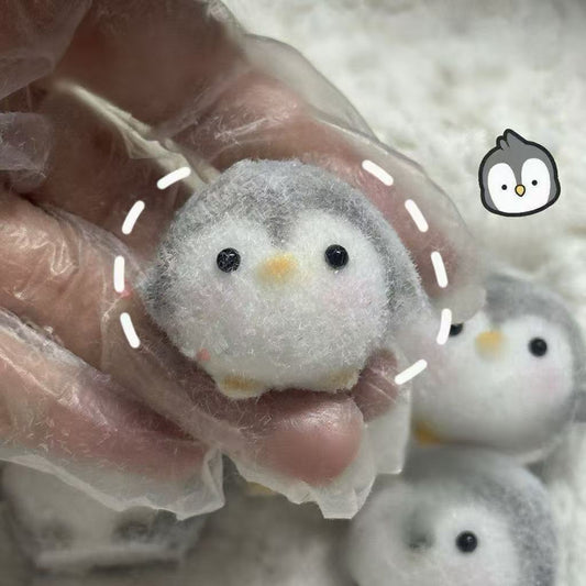【Tiny Squeeze Bubs】Handmade Squishy Mini Penguin - Poke >_<