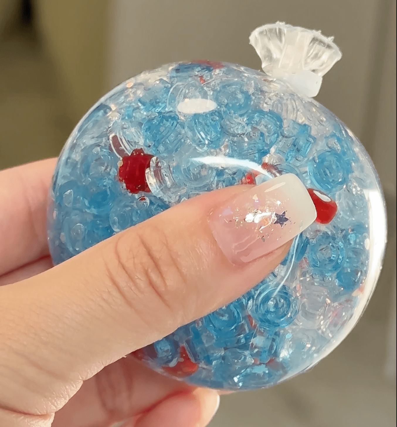 Dreamy Glitter Bead Sensory Squeeze Bag | Relieve Stress with A Pop of Color - Poke >_<
