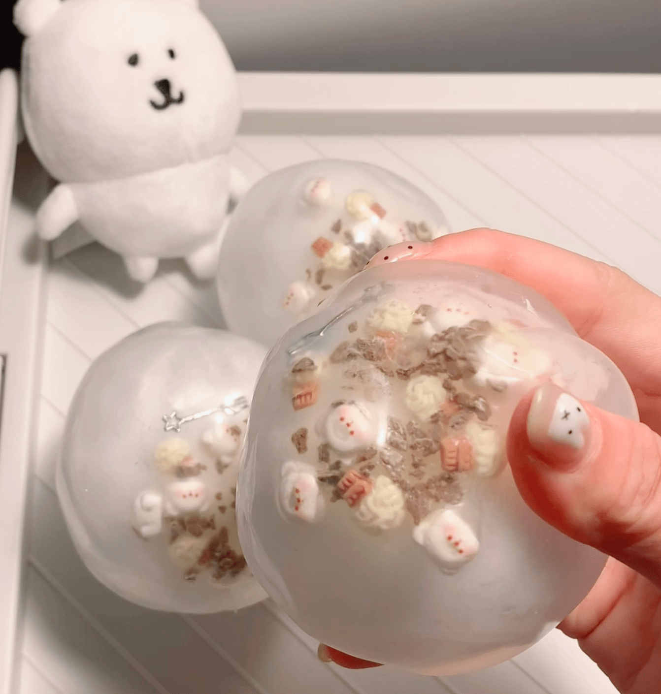 Viral Milky White Snowman Crispy Squishy, Handmade Stress Ball, Winter Aesthetic Toy - Poke >_<